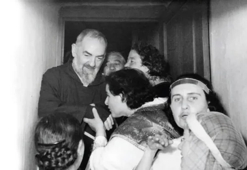 gli angeli custodi e padre Pio